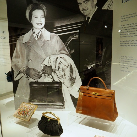 No Grace Kelly show without THE Kelly bag.